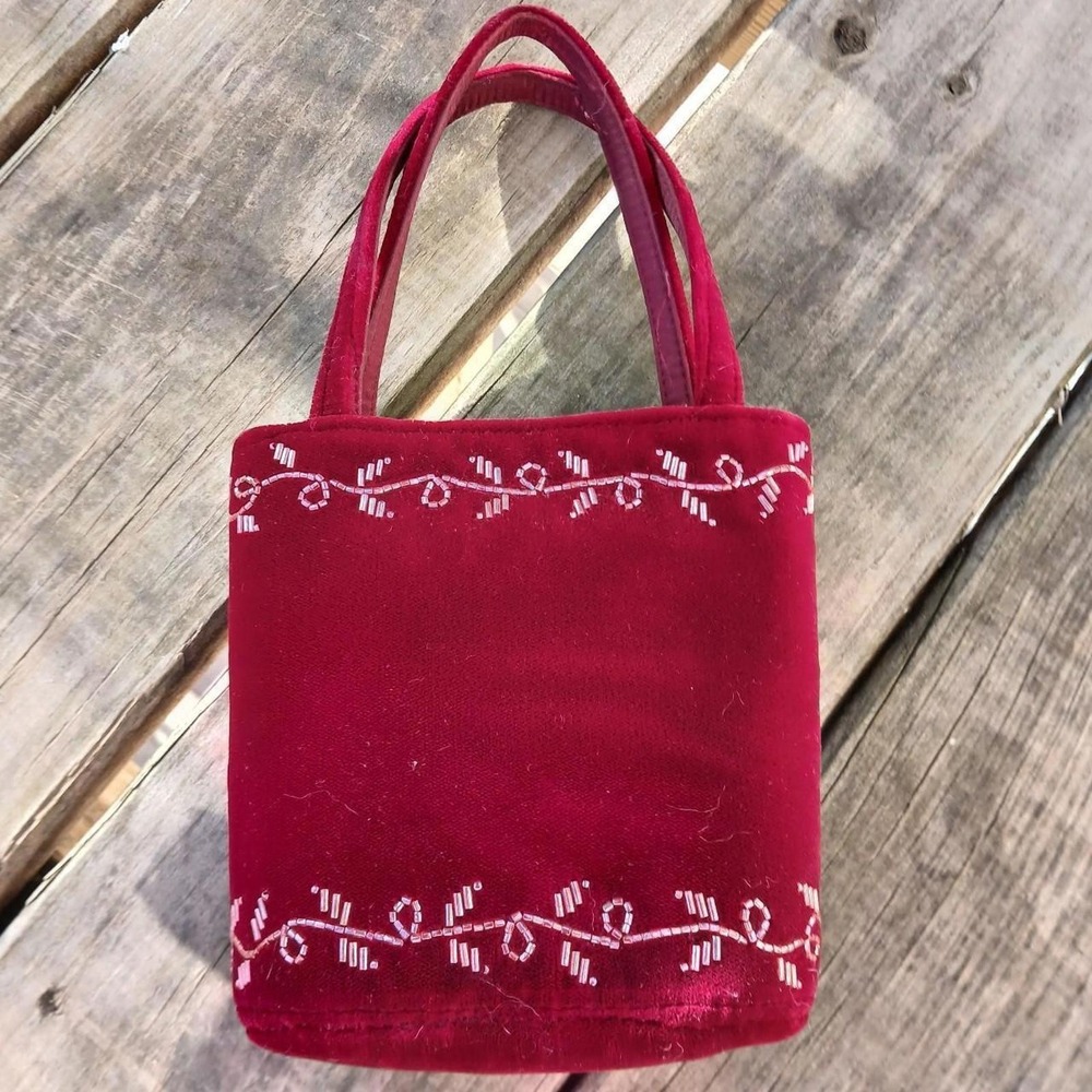 Small cute burgundy red faux velvetbox clutch‎ purse